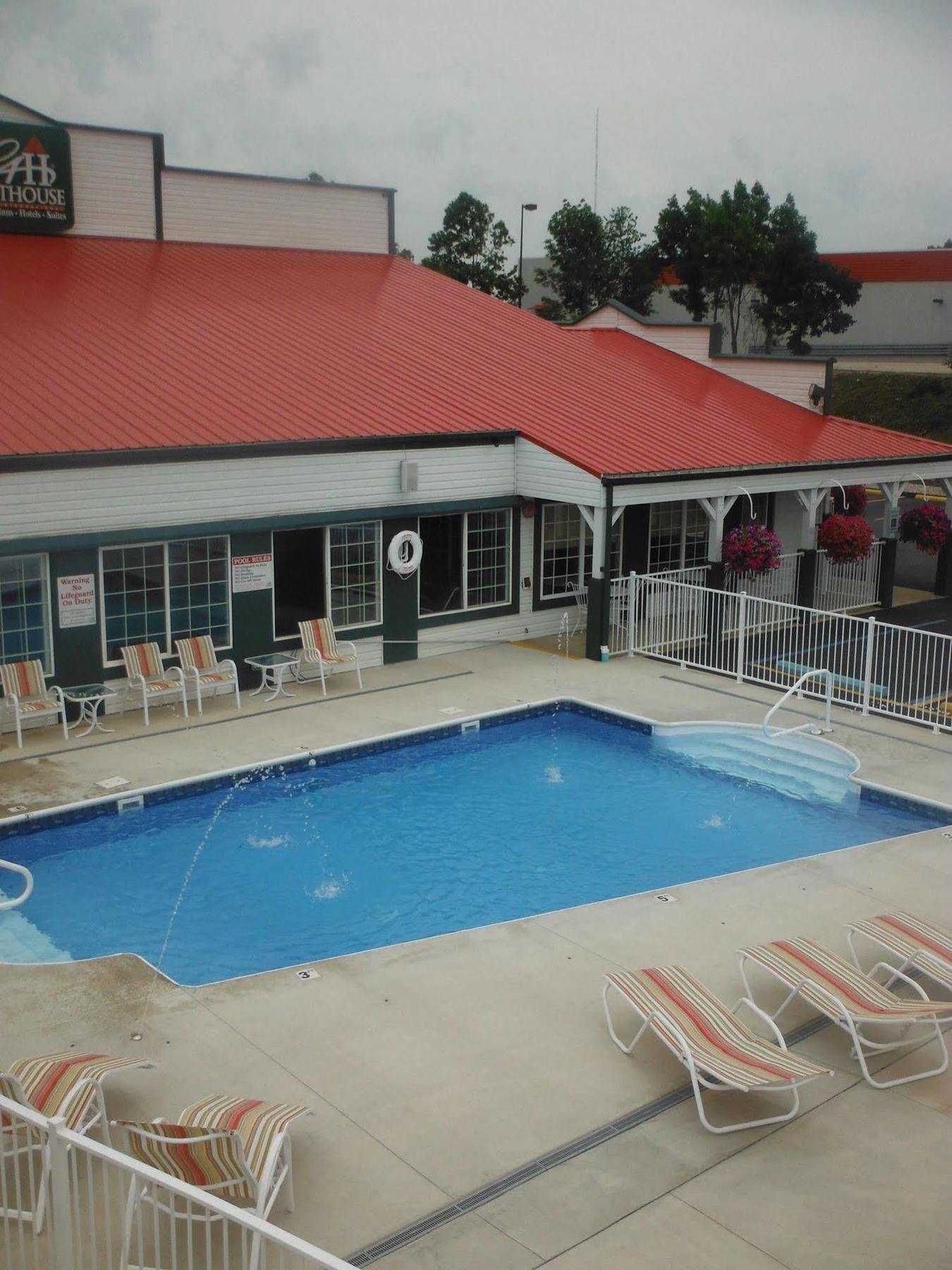 Lake House Hotel Osage Beach Exterior foto